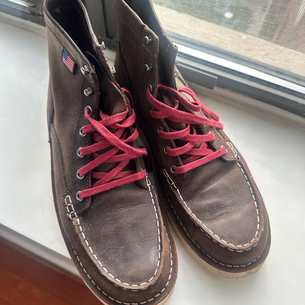 Women’s Danner Brown Leather Moc Toe Boot with Red Laces - Picture 1 of 7